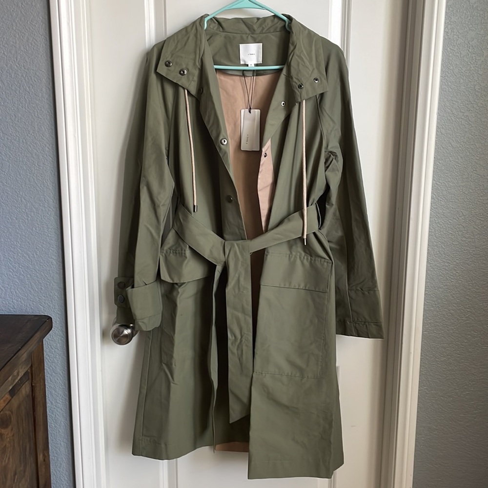 A Loves A Trench Coat - Picture 3 of 6